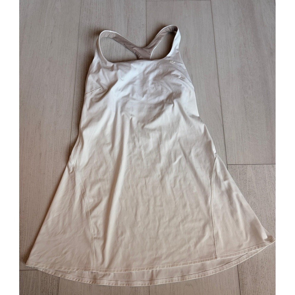 Lululemon Lightweight Tennis Dress Sz 8 - White - Built-in Bra